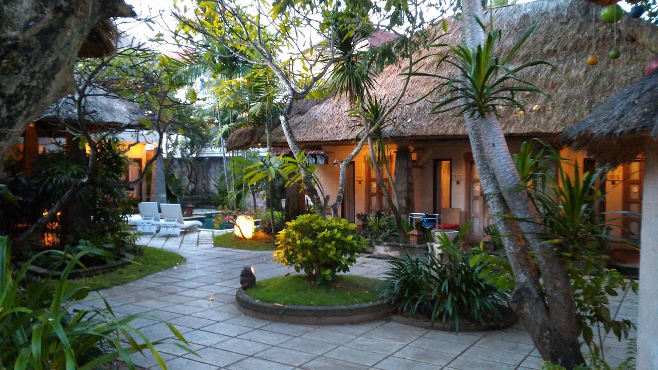 Puri Ayu Hotel